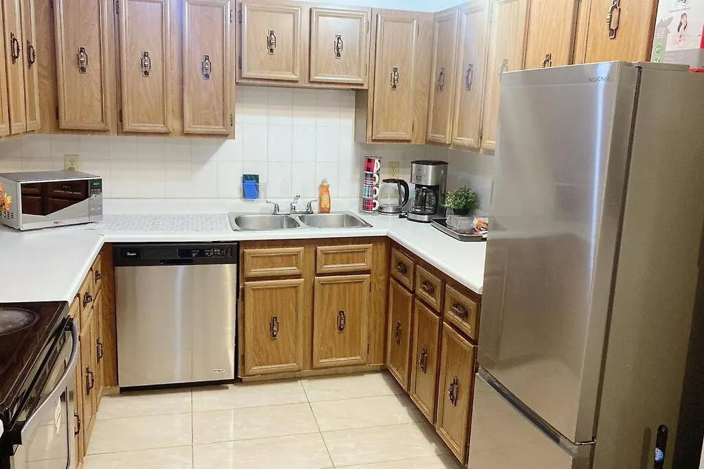 5 Guests, 2Bedroom,2Queen Bed, 1Sofa Bed And 1Bath 卡加利 加拿大